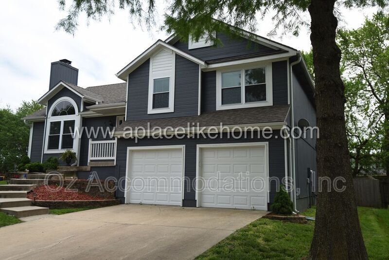 Primary Photo - 6303 W 155th Pl