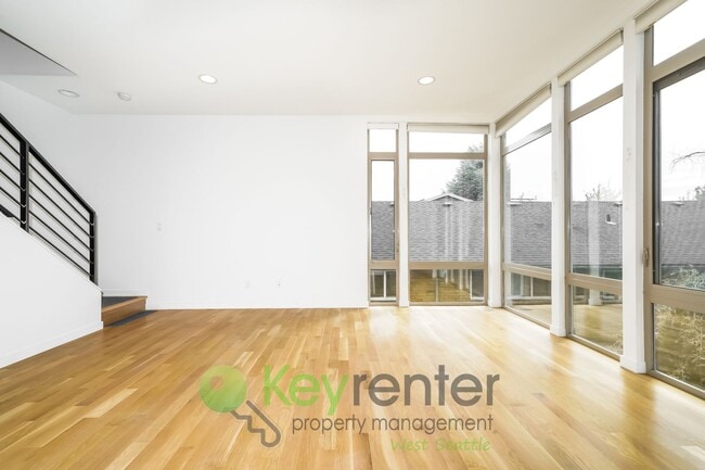 Building Photo - Seattle Stunner with Rooftop Escape and Ch...