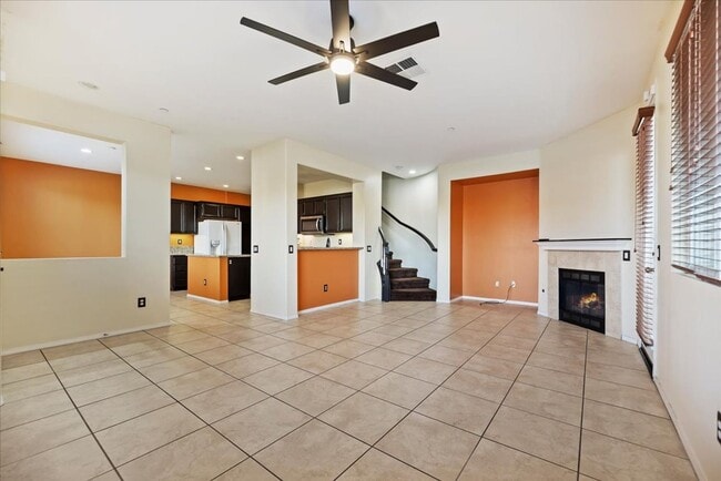 Building Photo - Comfort, Convenience & Community Amenities