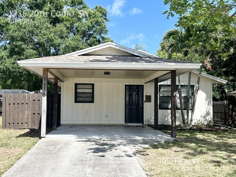 Primary Photo - Charming 2 Bed, 2 Bath Rental Home with Gr...