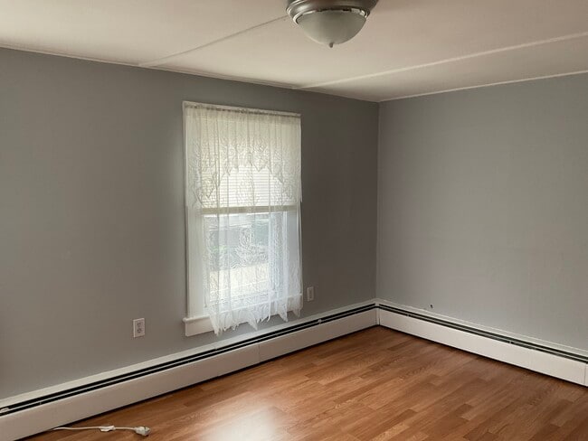 Foto del edificio - 376 E Blackwell St