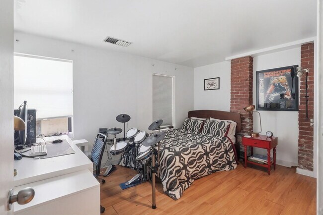 Foto del edificio - 102 Gainsborough St