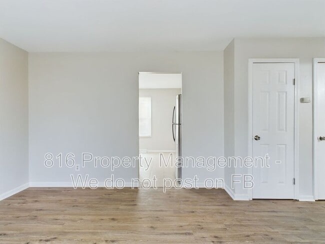 Building Photo - 11315 Booth Ave