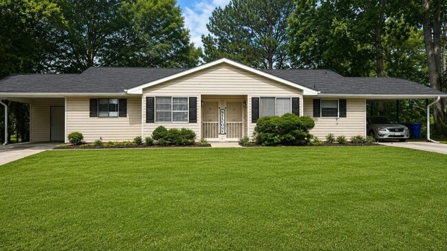 Photo - 1749 Rocky Ridge Dr NW House