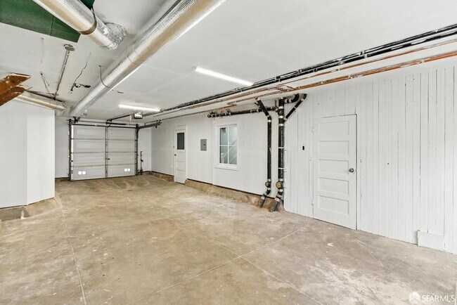 Foto del edificio - 1204 Funston Ave