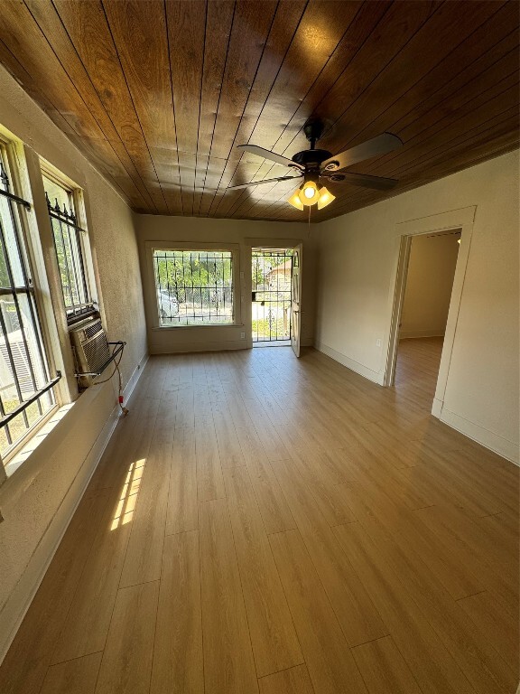 Building Photo - 3428 Reeves St