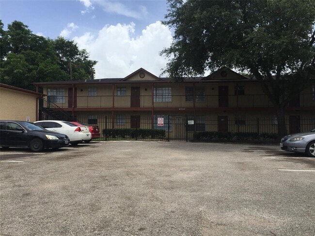 Building Photo - 4710 Airport Blvd