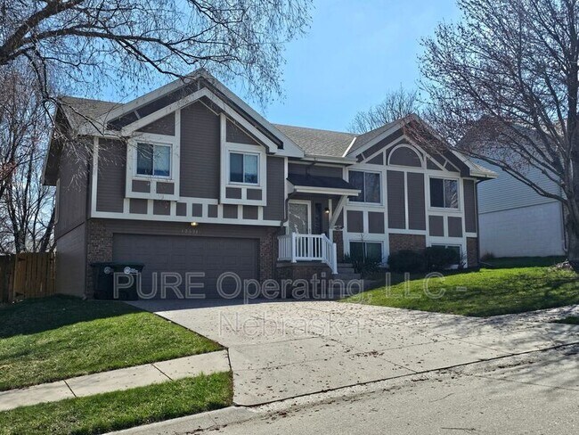 Foto del edificio - 12321 Wirt St