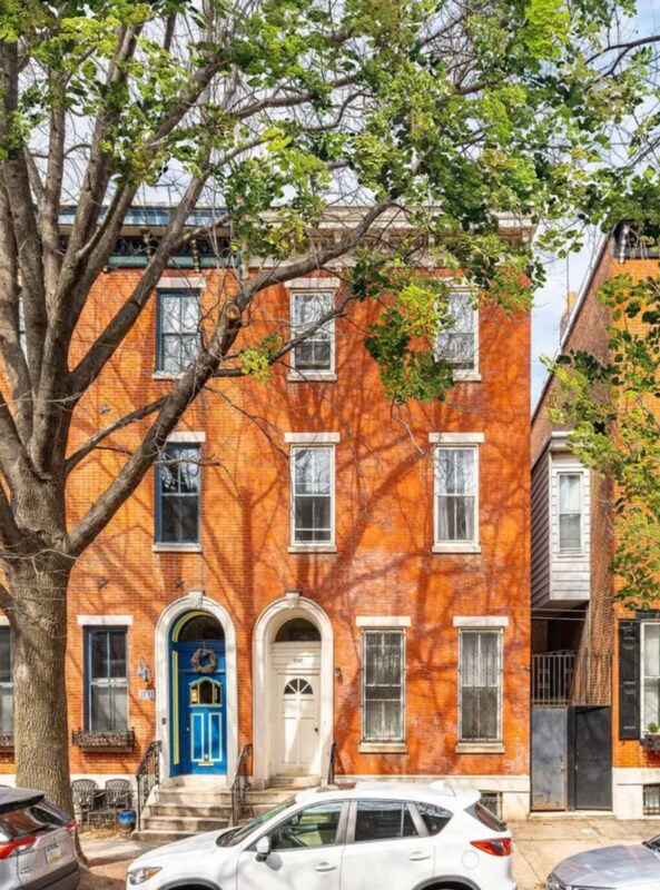 Building Photo - 2037 Mt Vernon St