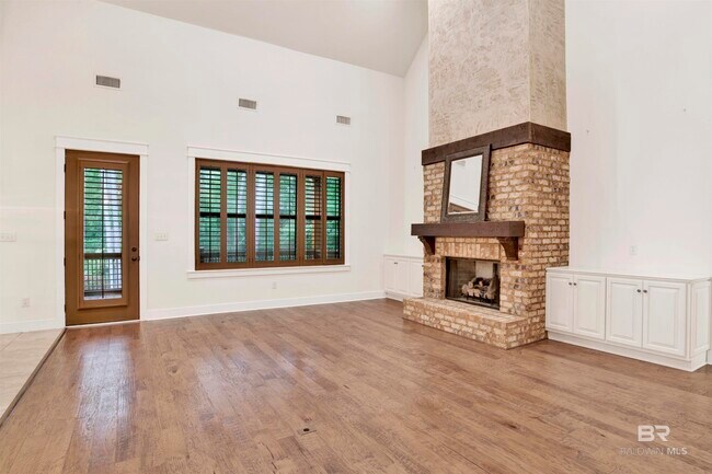 Building Photo - 7256 Atlanta Cir