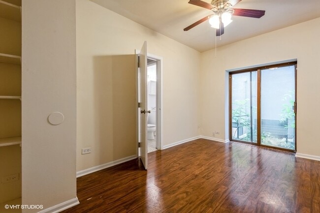 Foto del edificio - 1430 N Dearborn Pky
