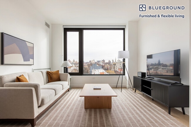 Building Photo - 655 Union St