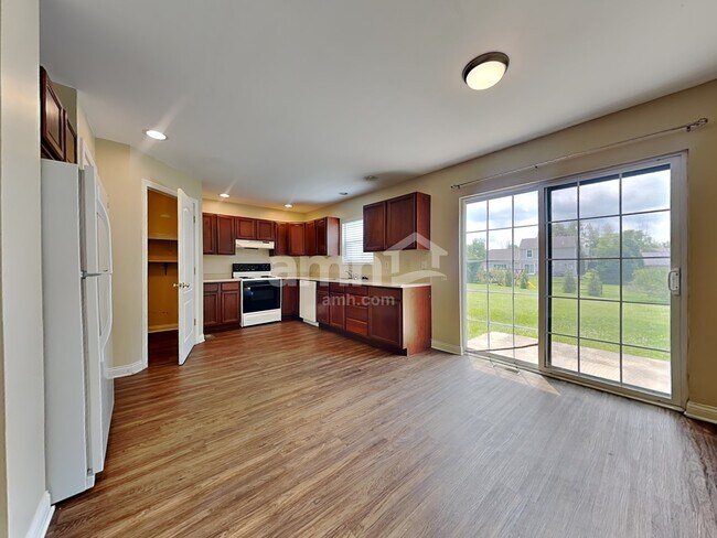 Foto del edificio - 1811 Sumpter Ct