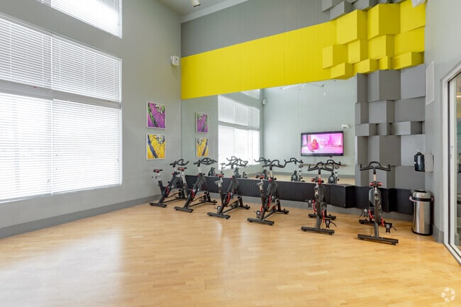 Sala de spinning - Midtown Aventura