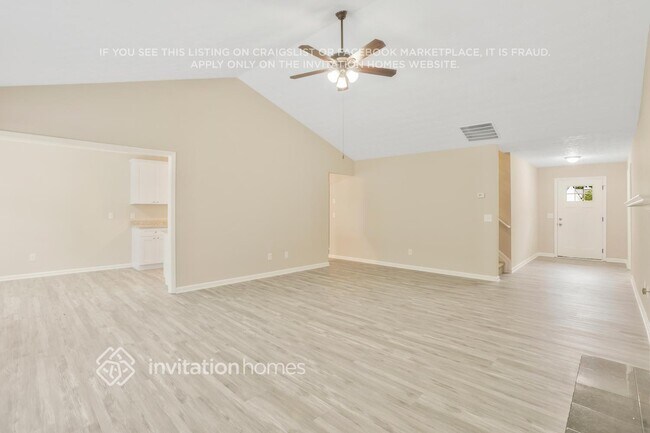 Foto del edificio - 10 Kentshire Pl NW