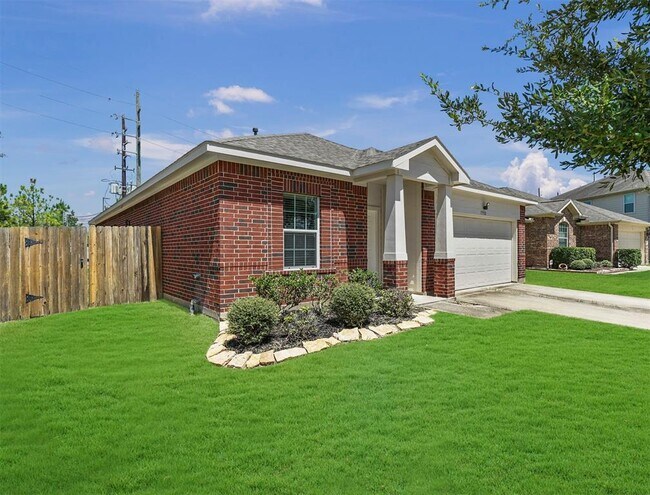 Building Photo - 17910 Escalante Dr