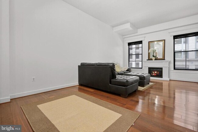 Foto del edificio - 631 D St NW