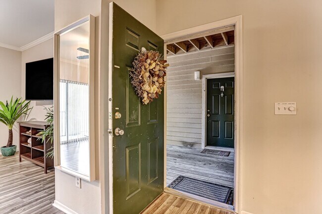 Photo - 170 Veracruz Dr Townhome