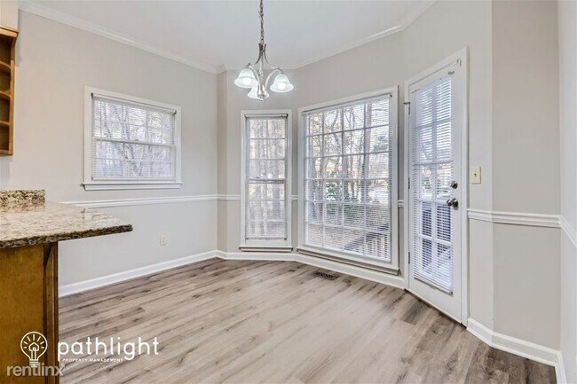 Foto del edificio - 4 br, 2.5 bath House - 635 Winthrop Way SE...