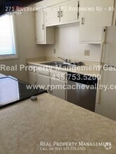 Building Photo - 271 Riverbend Rd
