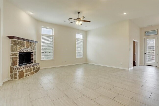 Foto del edificio - 17203 Bland Mills Ln