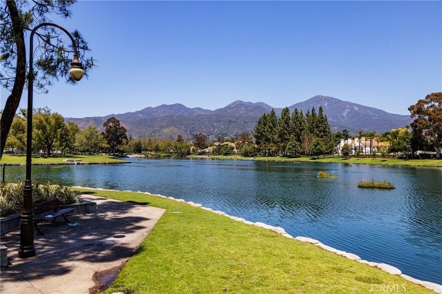 Foto principal - 225 Montana Del Lago Dr