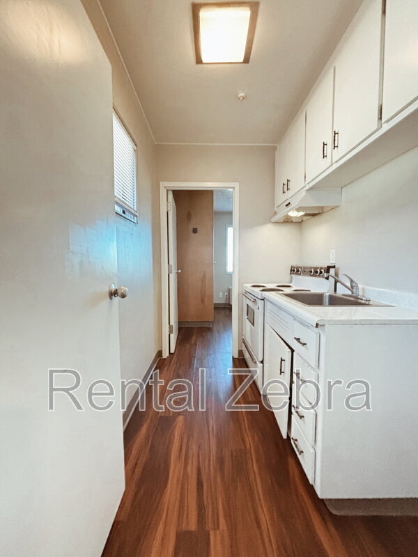 Foto del edificio - 3745 Hospital Rd