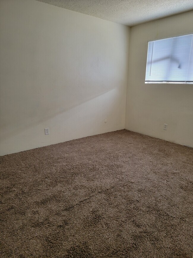Bedroom 2 - 19 Ponce de Leon Ave