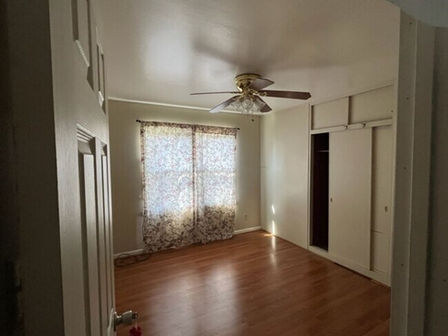 Foto del edificio - 3411 NE 22nd Ave