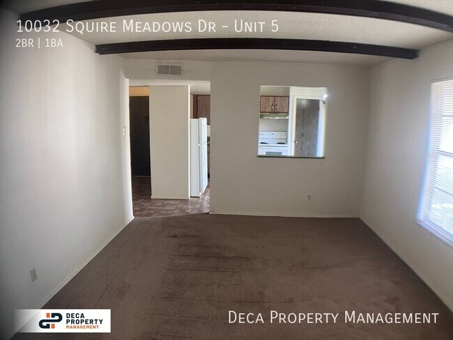 Building Photo - Two Bedroom Apartment