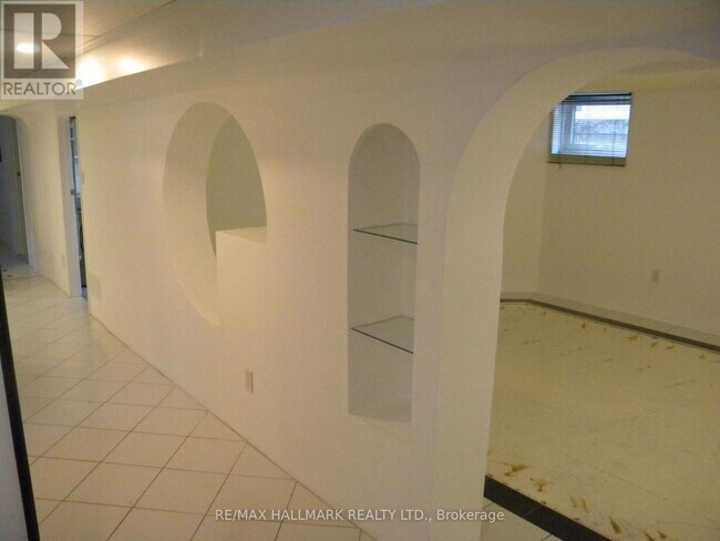 Building Photo - 6 Little Rock Dr