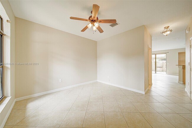Building Photo - 11461 SW 236 Ln