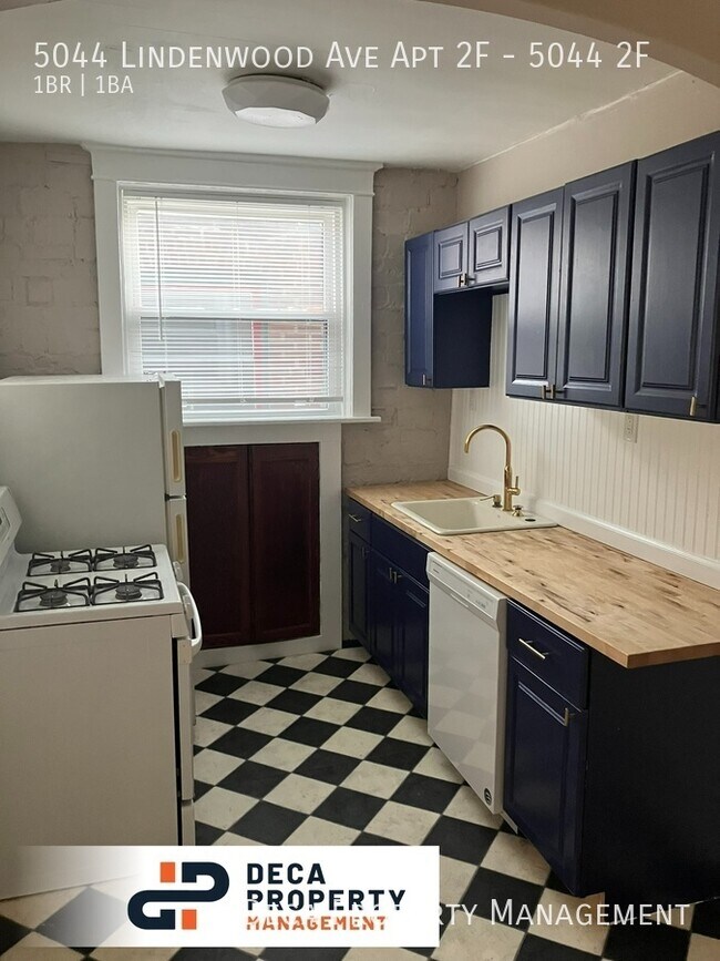 Foto del edificio - 5044 Lindenwood Ave