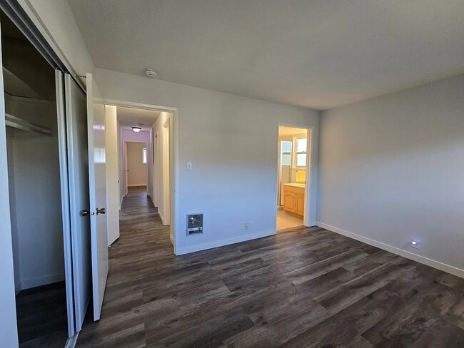 Foto del edificio - 14583 Doolittle Dr