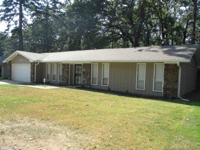Building Photo - 6613 Tena Ln