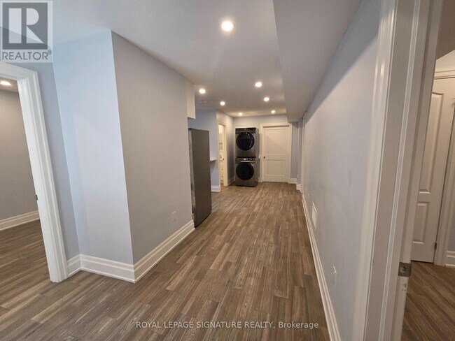 Building Photo - 33 Ingleside Dr