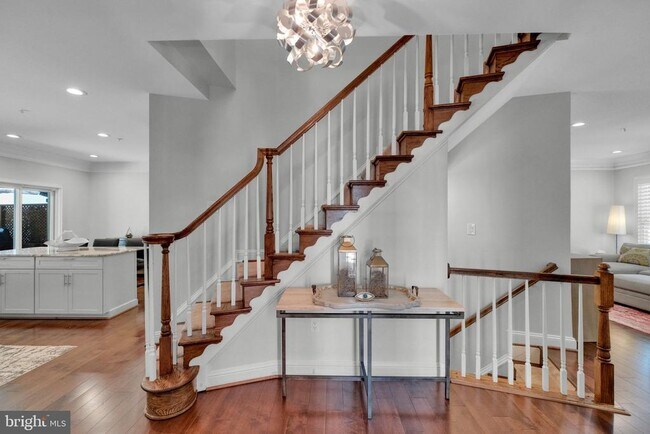 Foto del edificio - 1023 Grand Oak Way
