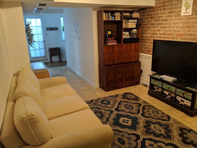 Foto del edificio - 1527 Park Rd NW