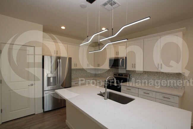 Foto del edificio - 2630 E Harvard St
