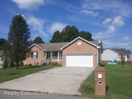 Primary Photo - 157 Acorn Dr
