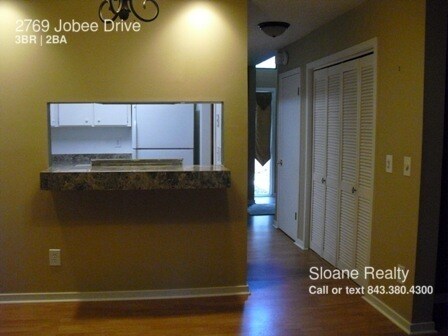 Building Photo - 2769 Jobee Dr
