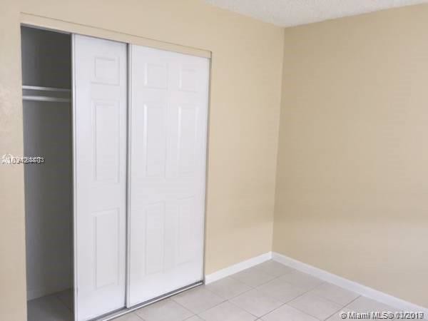 Foto del edificio - 2150 Madison St