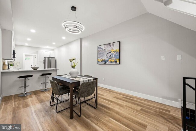 Foto del edificio - 5113 W Thompson St