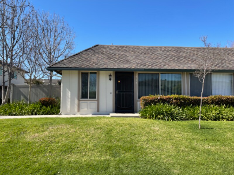 Primary Photo - 1715 Orinda Ct