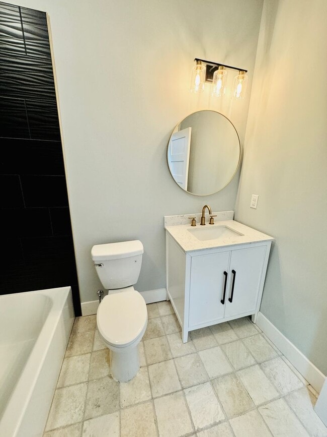 Foto del edificio - 1105 E 38th St