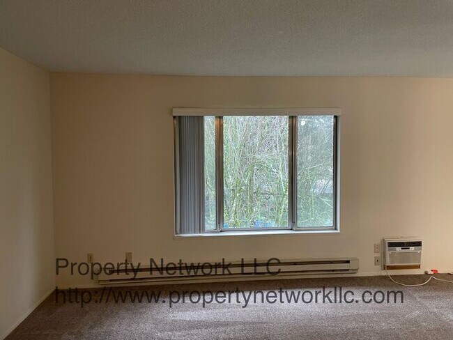Foto del edificio - Gresham 2 Bedroom Condo with Garage