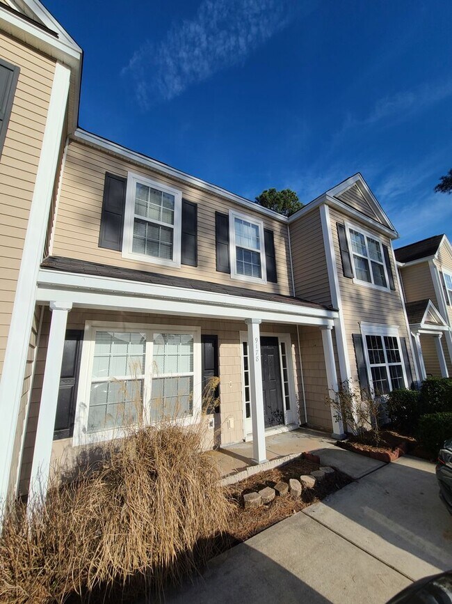 Building Photo - Westcott Plantation Townhome