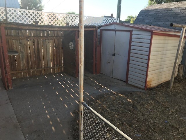 Foto del edificio - 133 W House