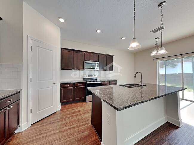 Foto del edificio - 1308 Bryce's Ct