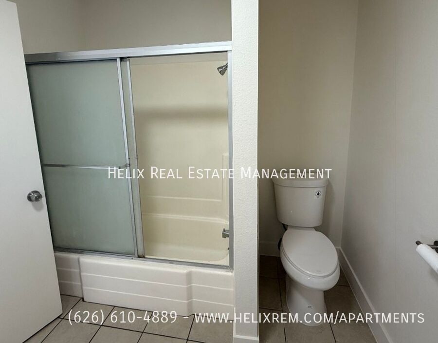 Foto del edificio - 725 W Duarte Rd